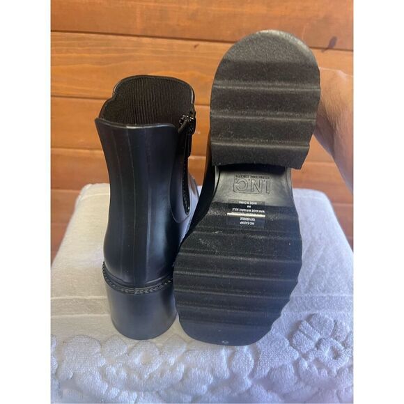 INC International Concepts Women Block Heel Chelsea Boot Eadin Size 9 Black NWO - Picture 4 of 7